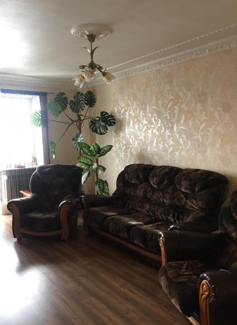 Апартаменти Apart Na Himnaziinoi Naberezhnii Харків Екстер'єр фото